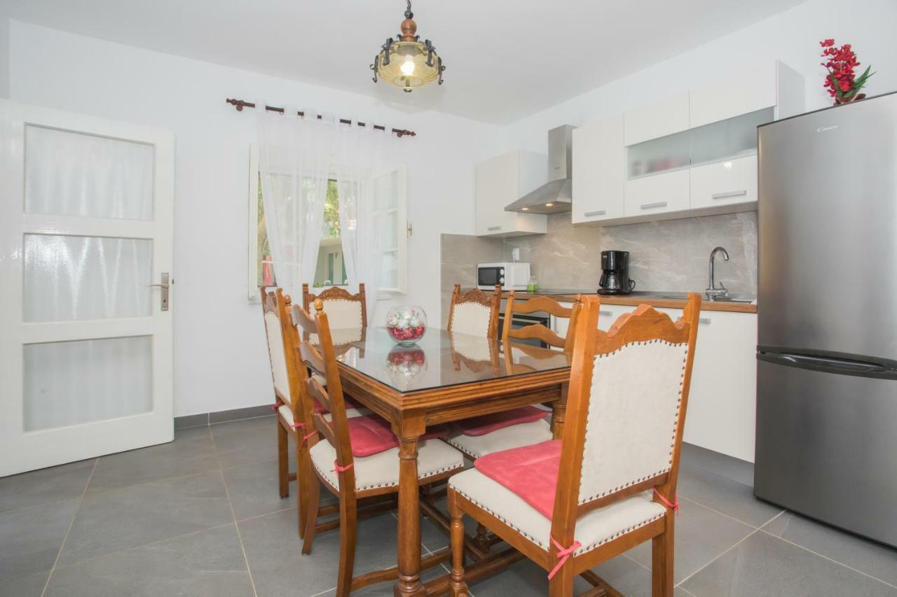 Experience Village Life - Jokini Dvori With Private Pool Pakovo Selo Екстер'єр фото